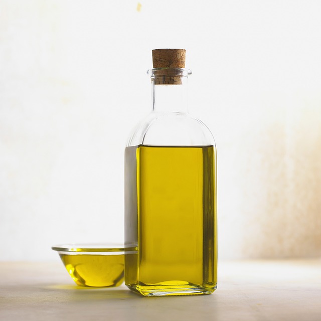 Olive oil - source of Vitamin K1